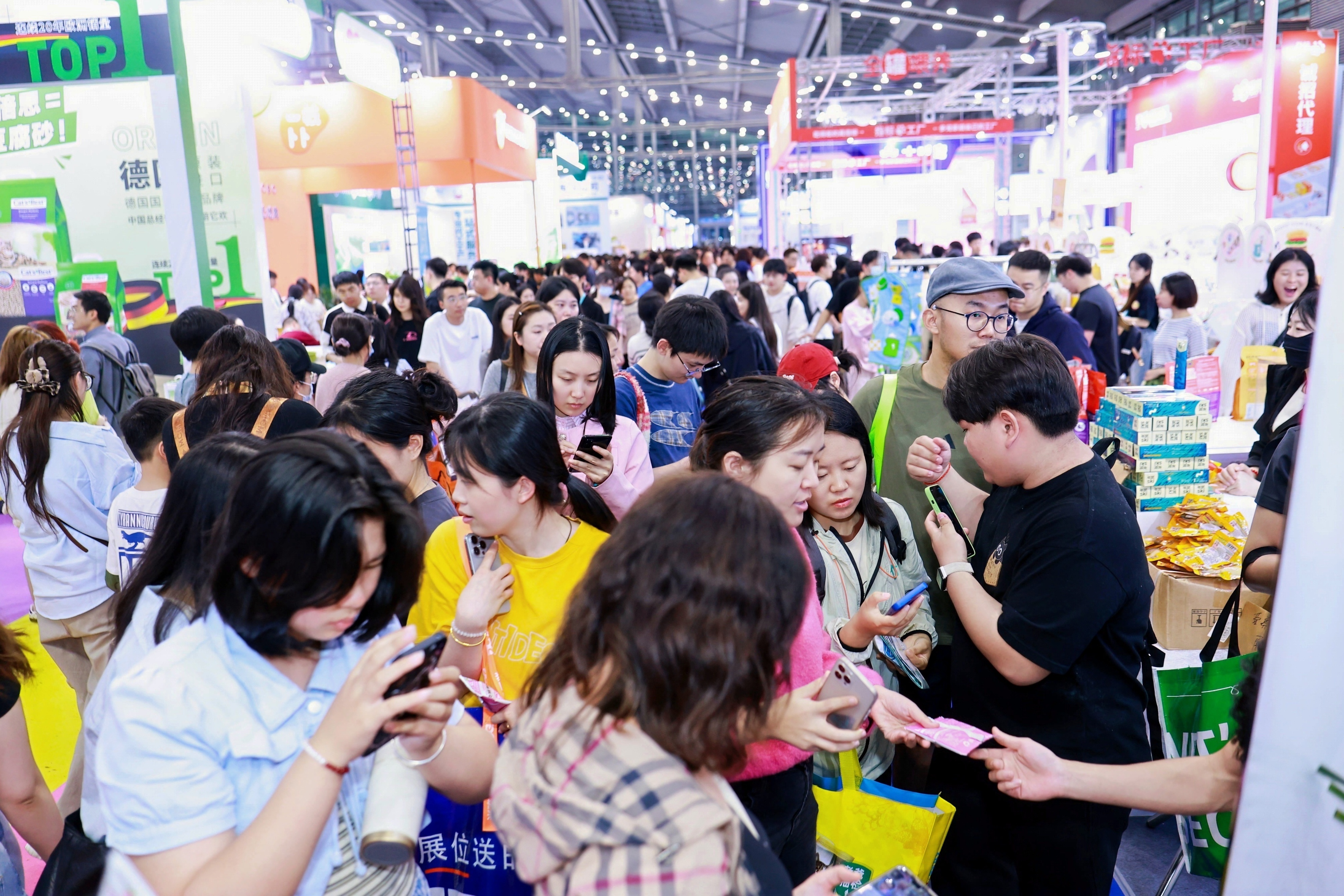 C39A0593-opq3520919303